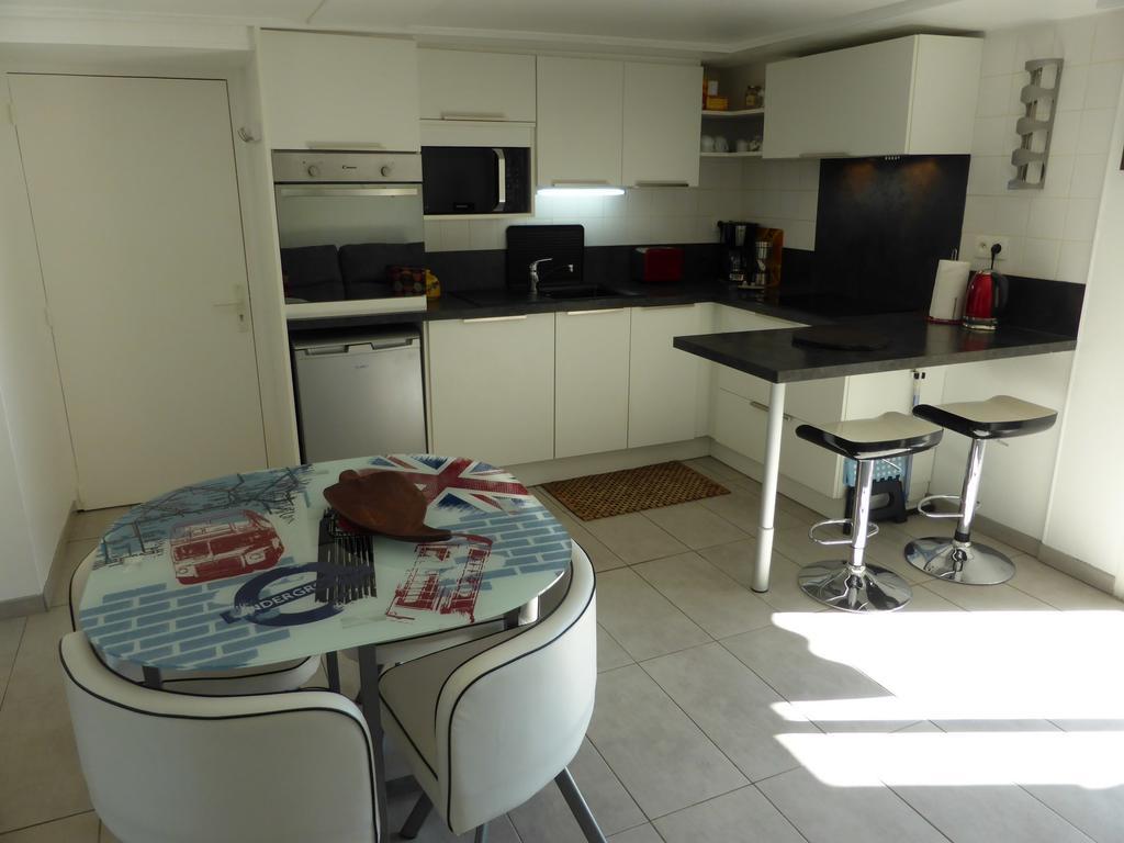 Apartament Les Rives De Garonne Latresne Zewnętrze zdjęcie