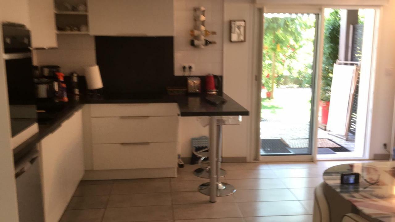 Apartament Les Rives De Garonne Latresne Zewnętrze zdjęcie